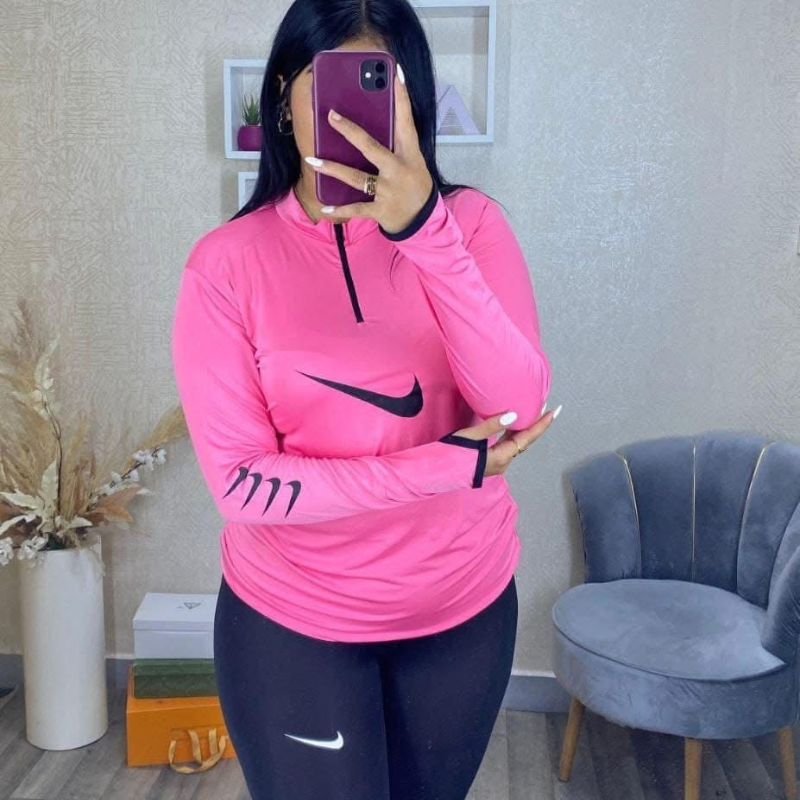 tenu sport nakee